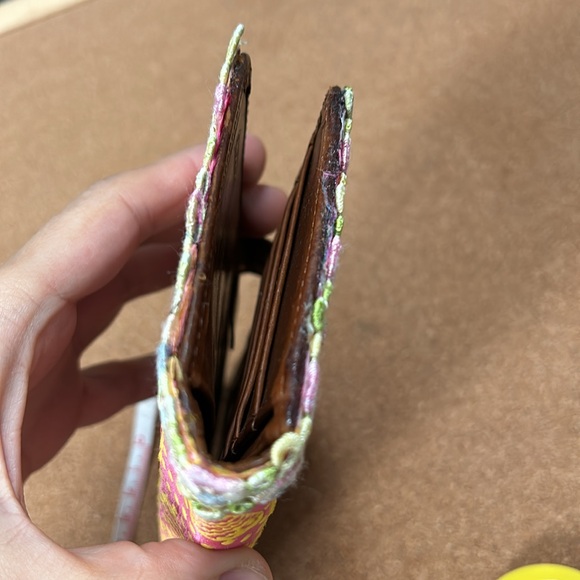 Vintage Coach bifold customized wallet donut embroidery - Picture 16 of 16